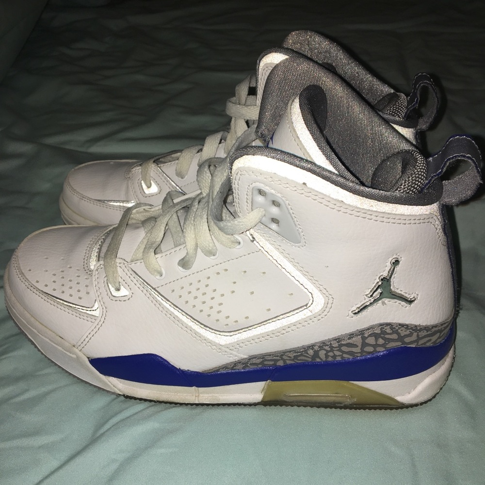 Jordan Flight Sneakers